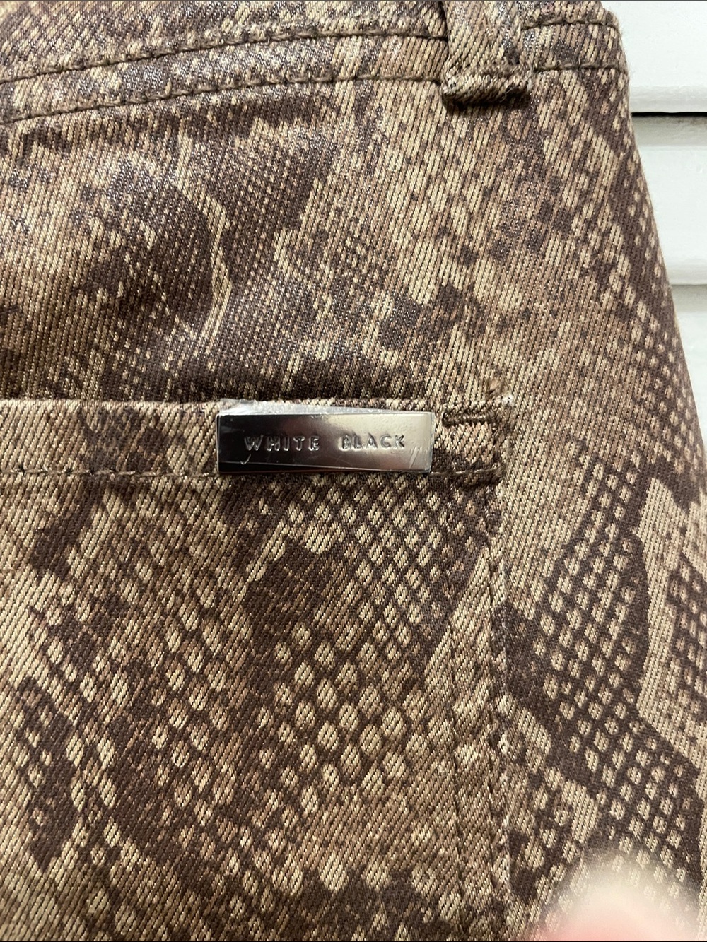 White House Black Market Brown Snake-Print Skinny Pants - Picture 6 of 9